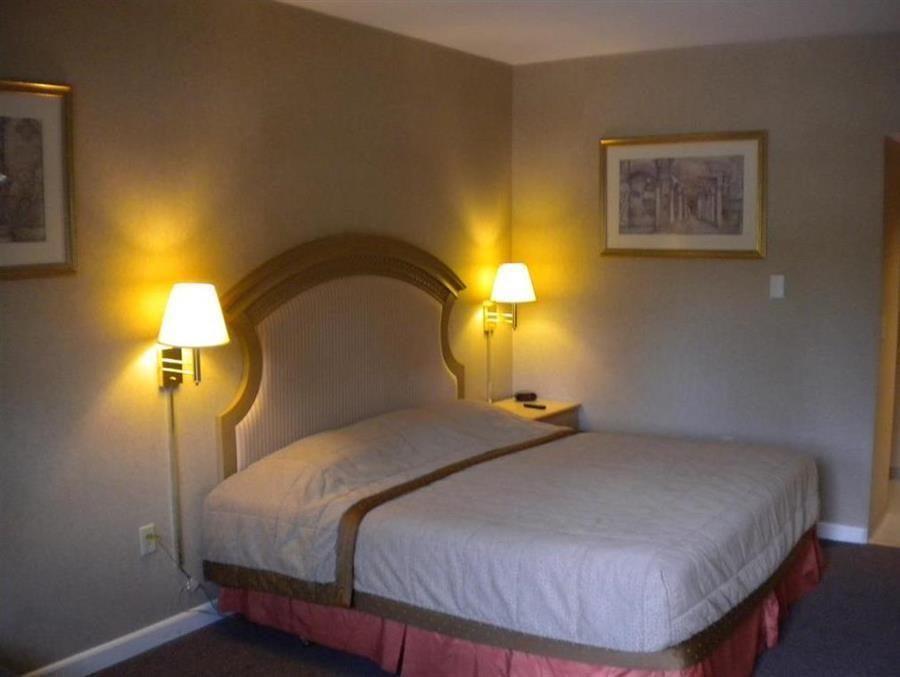 קילינגטון Hillside Inn מראה חיצוני תמונה